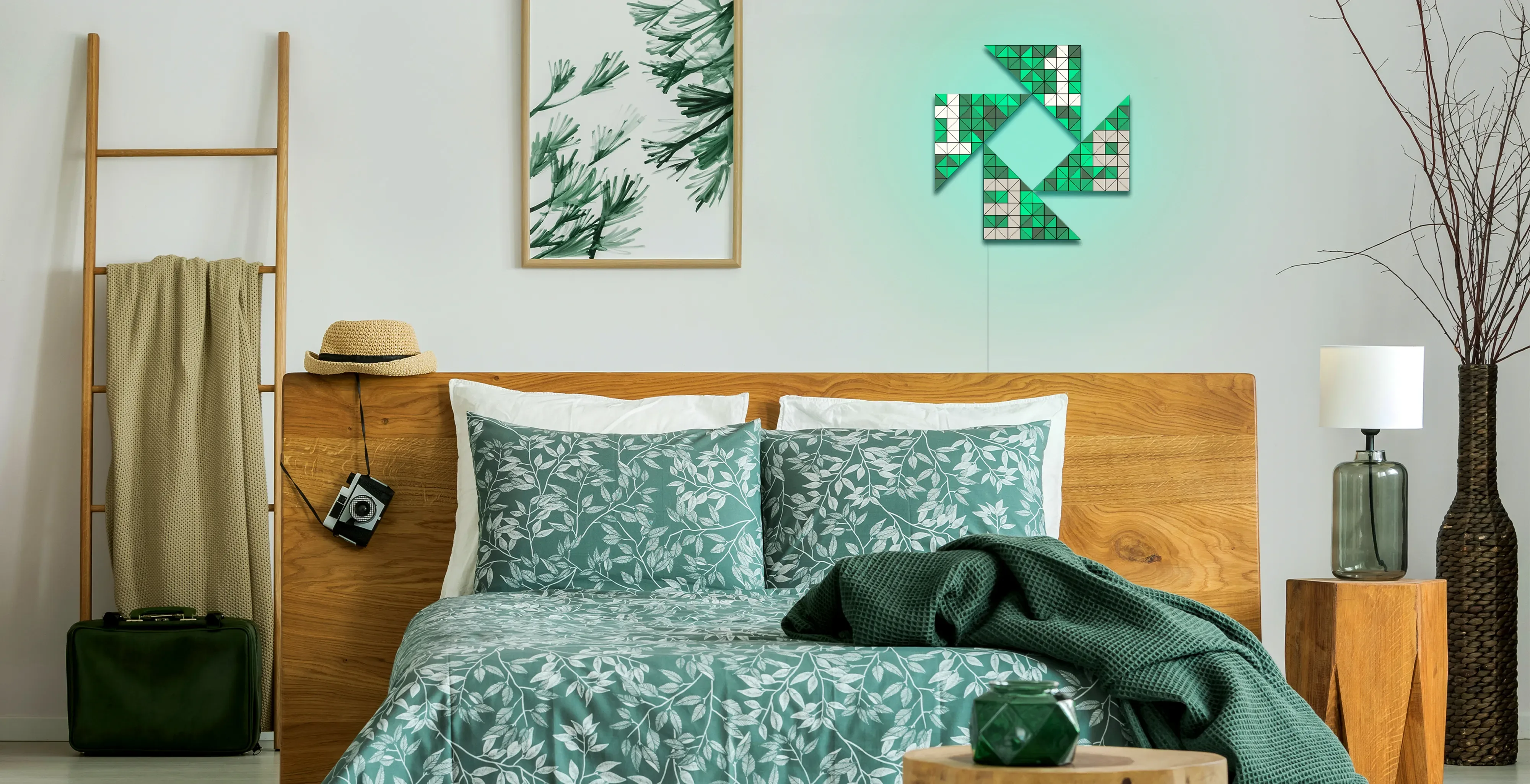 LaMetric SKY smart lighting - Personilize Your Clock Face - 4 panels